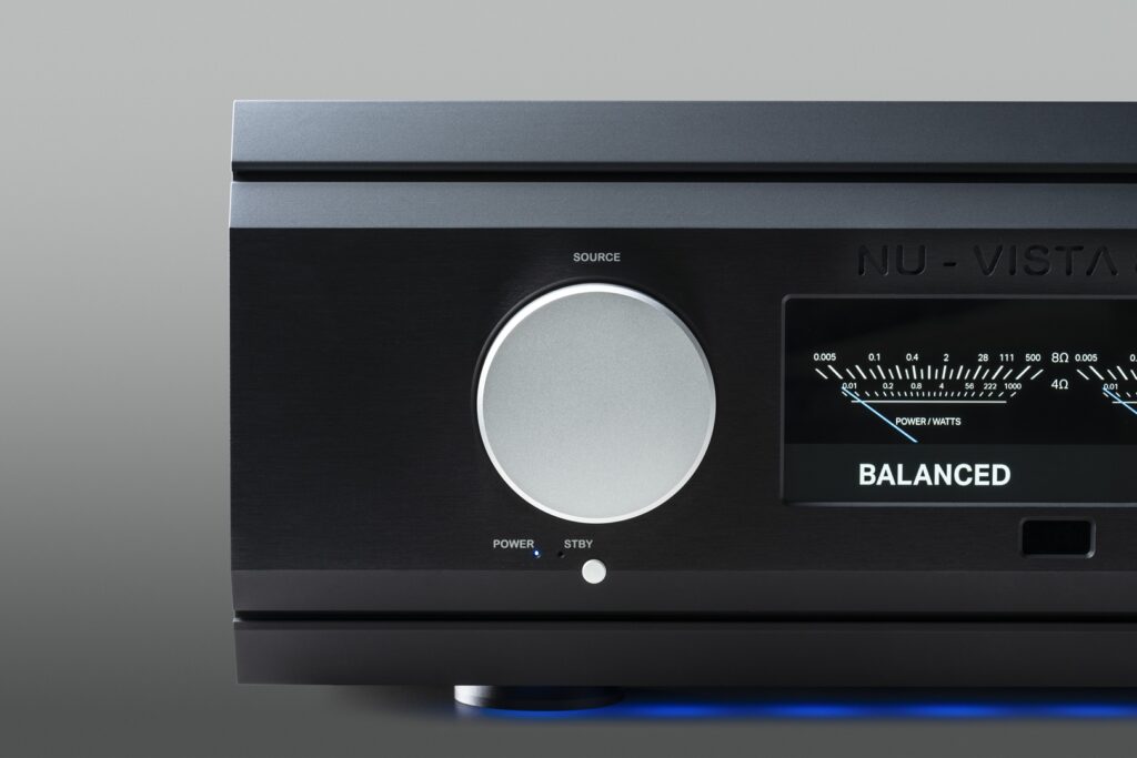 800.2-black-detail-1