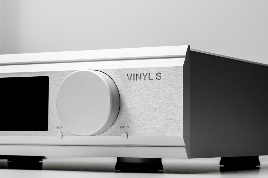 Nu-Vista-Vinyl-S-Black-detail-3-1